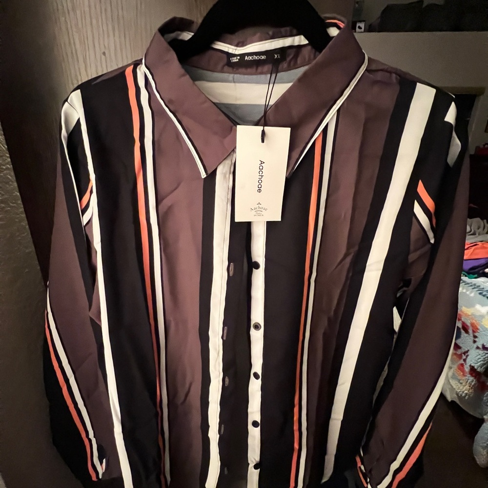 NWT long sleeve blouse